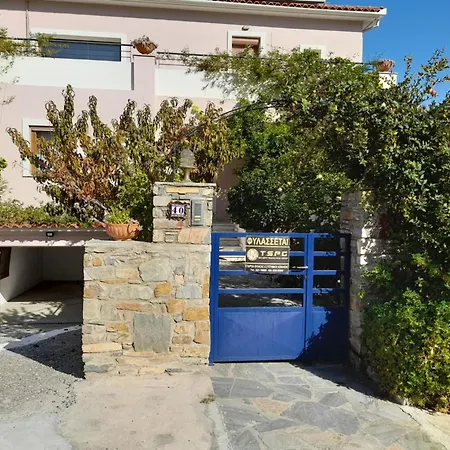 Karmelina Flat Vólosz