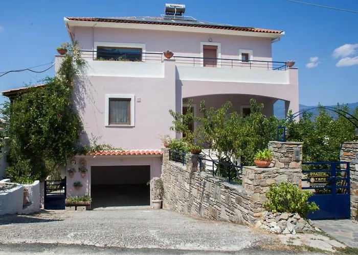 Karmelina Flat Villa